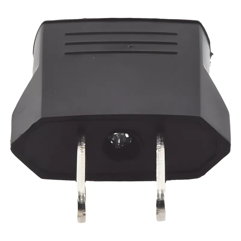 Adaptador de enchufe europea a americano, Calidad PREMIUM @ 6 A ; 110 - 250 Vca