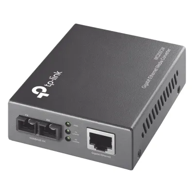 Convertidor Fibra Óptica Multimodo / 1 Puerto RJ45 10/100/1000 Mbps / Puerto Fibra Óptica SC 1000 Mbps / Hasta 550 metros / Plug and Play