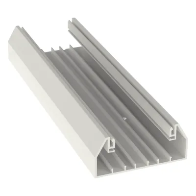 Base para canaleta T-70, de PVC rígido, con orificios perforados para montaje, 103.3 x 44.9 x 2400 mm, Color Blanco Mate
