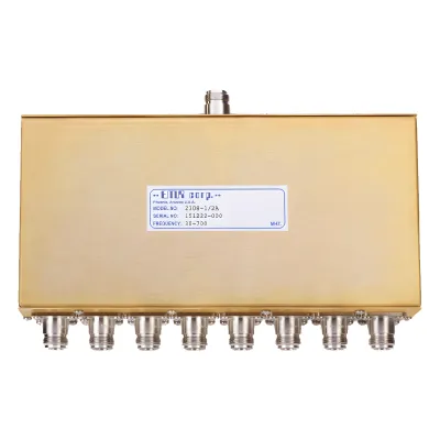 Divisor de Potencia EMR de 8 Vías, 30-700 MHz, 0.5 Watt, Conectores N Hembra.