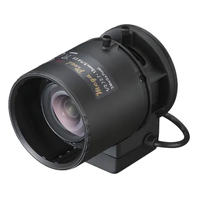 Lente Varifocal 2.7-13mm / Resolución 3 Megapixel / Iris Automático / Día/Noche / Formato 1/2.7