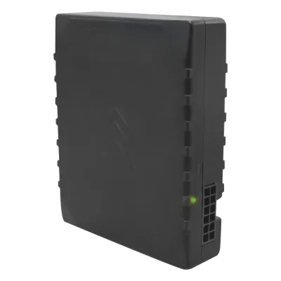 Eficiente rastreador vehicular 3G con antennas internas y multiples opciones avanzadas