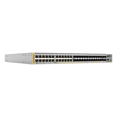 Switch Stackable 24-port 10/100/1000T y 24-port 100/1000 SFP, 4 SFP+ y doble hotswap - No incluye fuentes de alimentación