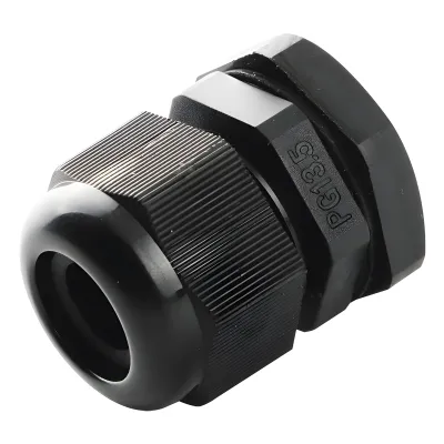 Conector Plástico Negro Tipo Glándula para Cable de 10 a 14 mm de Diámetro.