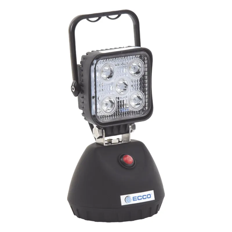 Luz de Trabajo Recargable de 5 LED, 650 Lumenes, Color Negro, Base Magnetica