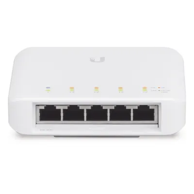 Switch UniFi FLEX de 5 puertos para semi-exterior IP55 (1 x PoE de entrada 802.3af/at/bt y 4 puertos PoE de salida 802.3af)