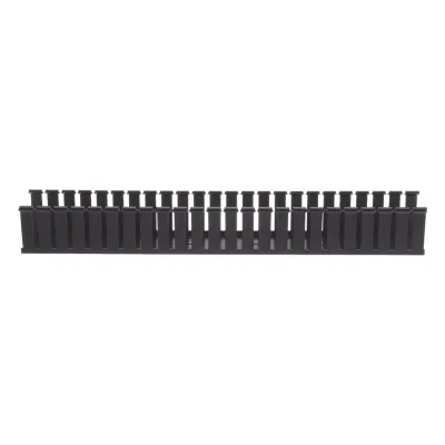 Canaleta Ranurada de PVC sin Tapa, Tipo G, 108 mm de Ancho, 104.1 mm de Alto y 1828.8 mm de Largo, Color Negro