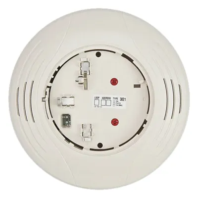 Base sonora inteligente direccionable para detector de humo, volumen y tono configurables desde el panel, color marfil