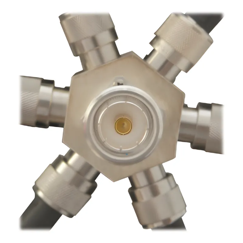 Opción para la salida de Antena de Conector DIN 7-16 Hembra para los Combinadores SPD-2219-XX ó DB-4368.
