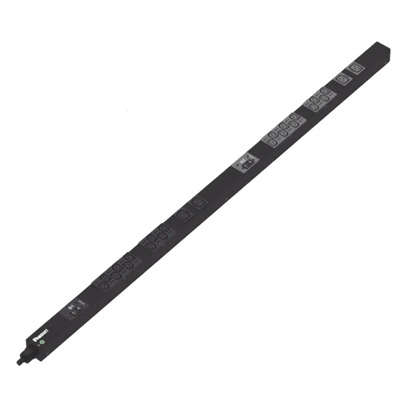 PDU Básico para Distribución de Energía, Enchufe de Entrada NEMA L6-30P, Con 20 Salidas C13 y 4 C19, de Instalación Vertical, 208 Vca, 30 Amp