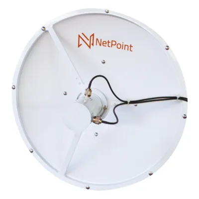 Antena blindada de alto rendimiento de 4 ft, 3.3-3.9 GHz, Ganancia 35 dBi, Conectores N-hembra.