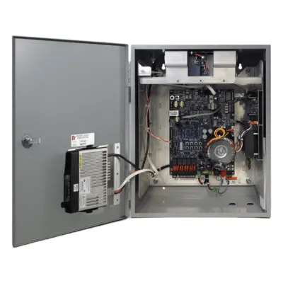 UltraVoice® UVRI-B: Controlador de 12 VCC con Autodiagnóstico y Amplificador Opcional de 100W