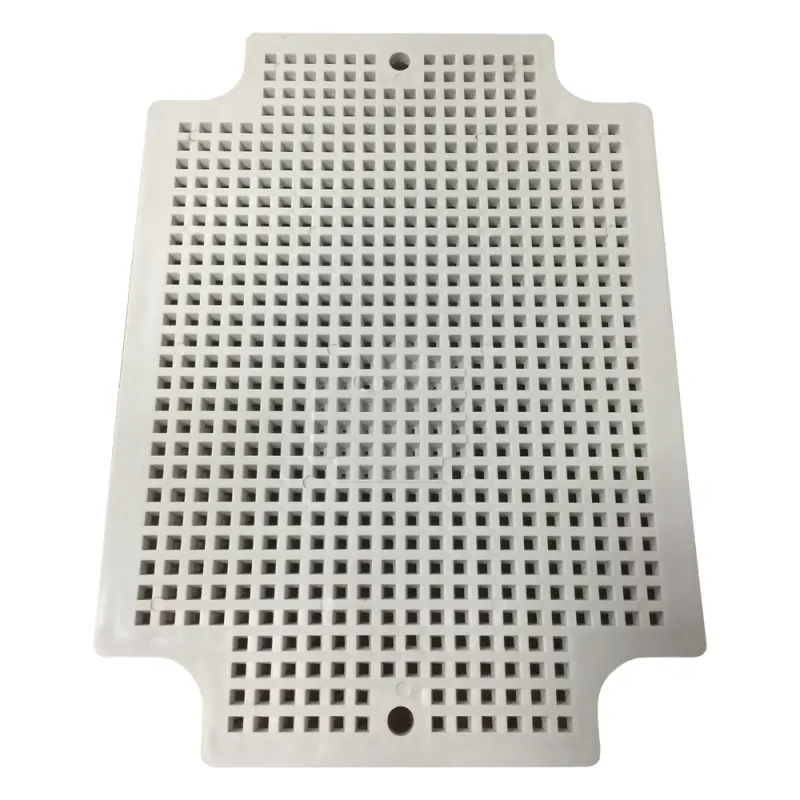 Placa Interna de Plástico para Gabinetes PST-1722-11E y PST-1722-11ET