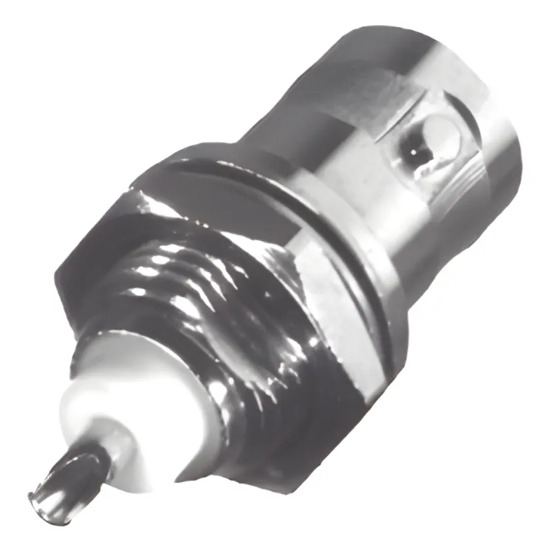Conector BNC Hembra para Chasis, Montaje Frontal, Soldable, D-Plano, Troquelado, Niquel/ Oro/ Delrin.