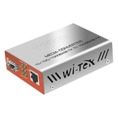 Convertidor de medios / 1 puerto RJ45 100/1000 Mbps PoE Out 802.3af/at / 1 SFP 1000Mbps / Distancia según transceptor