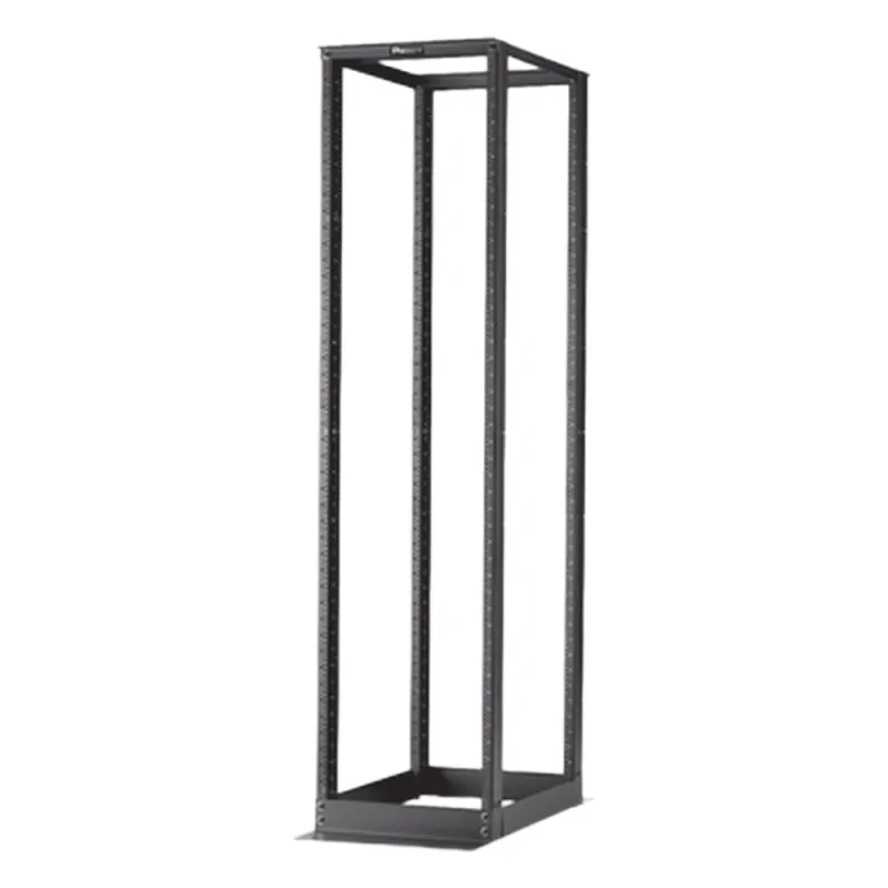 Rack de Cuatro Postes Estándar de 19", Rieles Numerados y Roscados #12-24, Profundidad Máxima de 23 in, 45 Unidades de Rack, Color Negro