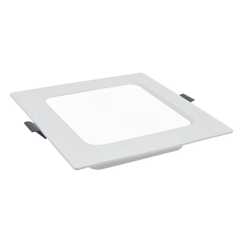 Spot Cuadrado Empotrable / 30 x 30 cm / Luz Fría / 110 V / 24 W / 2040 lúmenes / 25000 hrs / Ángulo de apertura 120° / IP20