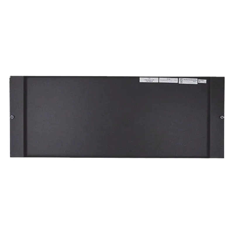 Placa de revestimiento ciega para hilera no utilizada de gabinete CAB-4