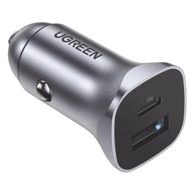 Cargador de Auto 24W | Puerto USB-A y USB-C | Carga Rápida | Compatible con Vehículos de 12 y 24 VCD | PD3.0 + QC3.0 | Indicador Led | Diseño Compacto | Chip Inteligente | Caja de Aluminio