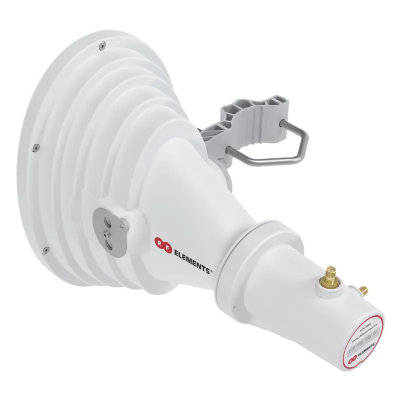 Antena Sectorial Asimétrica Starter Horn de 45º, 5150 - 5950 MHz, ganancia de 17 dBi, conexión directa con radios IS-5AC, PS-5AC y IS-M5, conexión RP-SMA