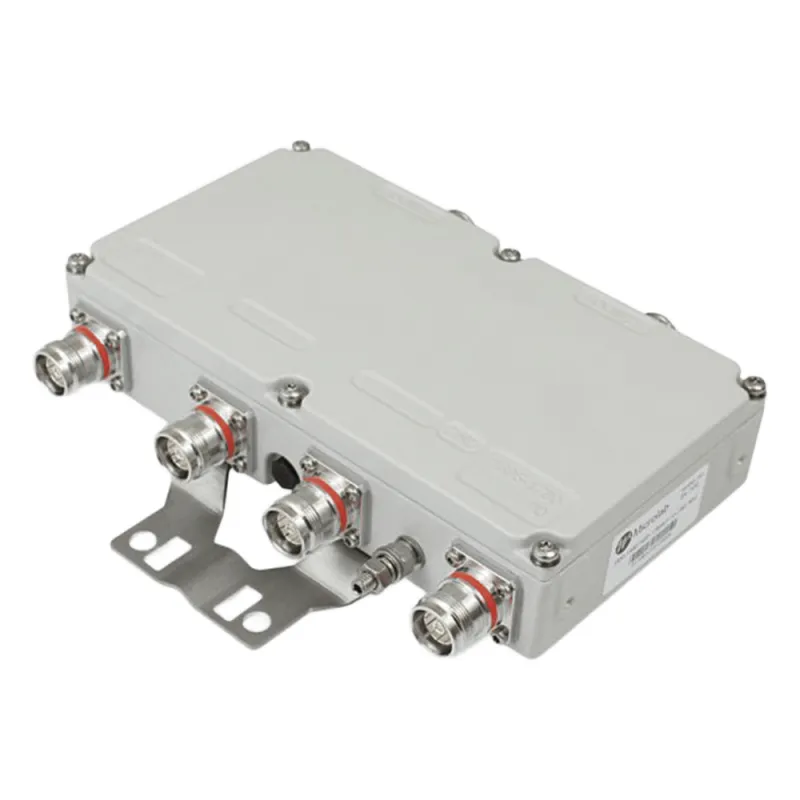 DIPLEXOR Dual PCS/AWS+WCS 100W -161dBc 4.3-10 IP67 .