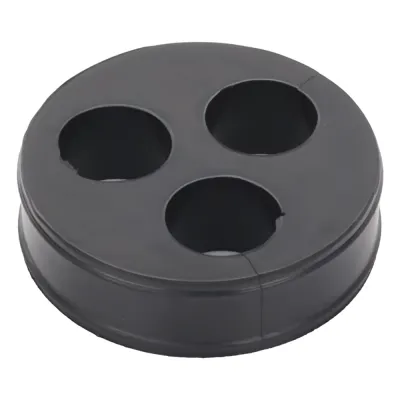 Inserto de Caucho de 4" Con Tres Orificios para Cable de 7/8 in