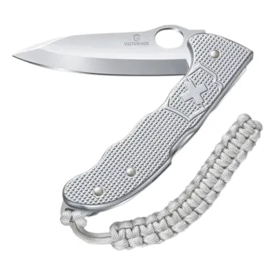 Navaja Victorinox Hunter con Cachas Alox Acanaladas y Hoja a una Mano. Con Colgante Paracord Plateado.