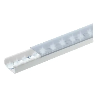 Difusor para tira LED con tapa transparente de PVC auto extinguible, ideal para colocar iluminación, 20 x 10mm, tramo de 1.53 m con cinta Autoadherible.