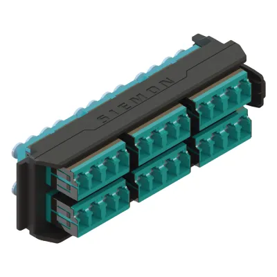 Placa Acopladora LightVerse, 12 Conectores Dúplex LC/UPC, Acepta hasta 24 Fibras Multimodo OM3 y OM4 (No Shuttered)