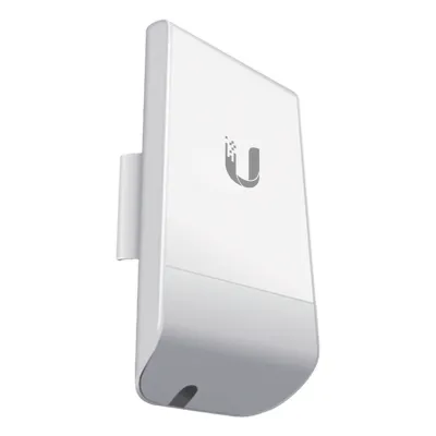 NanoStation airMAX locoM5 CPE, hasta 150 Mbps, frecuencia 5 GHz (5170-5875 MHz) con antena integrada de 13 dBi