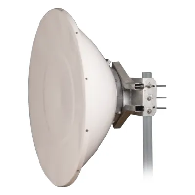 Antena Direccional de Alto Rendimiento / 35.5 ± 1 dBi / 4 ft / 5.9-7.125 GHz / Conectores RP-SMA / Alto Aislamiento al Ruido / Fácil Montaje y herraje de acero inoxidable / Radomo Incluido