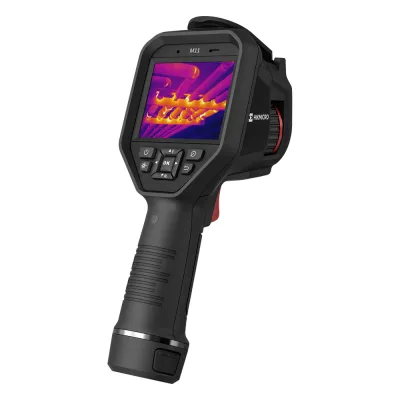 M11 - Cámara Termográfica Portátil Profesional / Resolución Térmica 192 x 144 y Visual 8MP / Pantalla Táctil LCD 3.5" / Rango de -20°C a 550°C / Precisión ±2°C o ±2% / Wi-Fi y