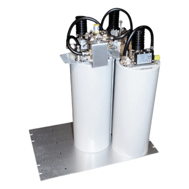 Combinador en Panel para Rack 19" 851-869 MHz, 3 Canales (6" Diam.) 500 kHz, 100 Watt, N Hembras.