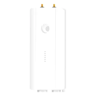 2 Gbps /ePMP FORCE4600C para PTP de alto Desempeño / Wi-Fi 6E / 2 Gbps / 5725 - 7125 MHz / Conectorizado / Con puerto SFP+ / Incluye PoE y Cable de alimentación