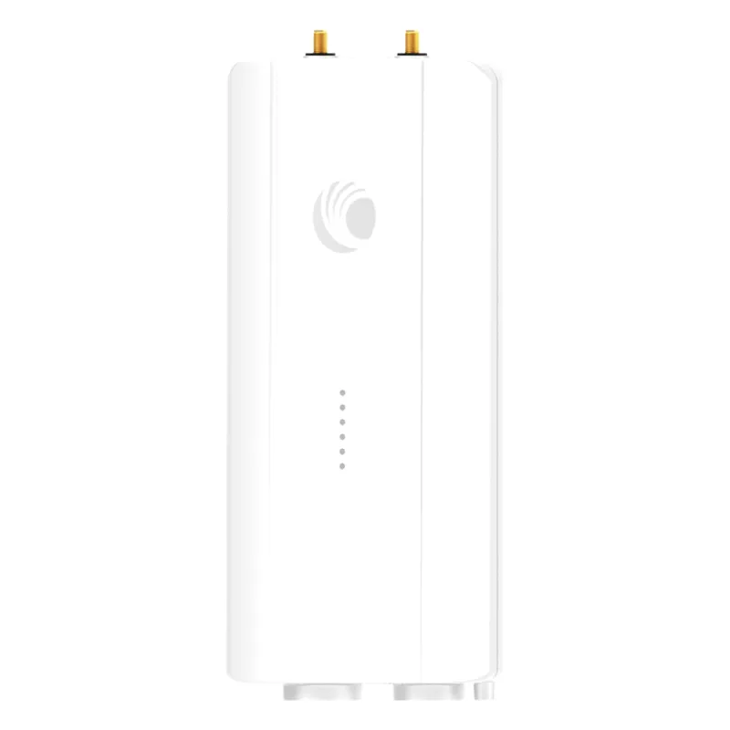 2 Gbps /ePMP FORCE4600C para PTP de alto Desempeño / Wi-Fi 6E / 2 Gbps / 5725 - 7125 MHz / Conectorizado / Con puerto SFP+ / Incluye PoE y Cable de alimentación