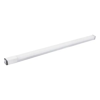 Luminario LED Tipo Regleta / 572 x 24 x 24 mm / 127 Vca / Luz Blanca 6 500 K / 900 lm / 9W