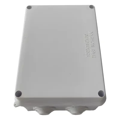 Caja de Derivación-Conexión para Exterior IP65 con 10 Entradas / 150 x 110 x 70 mm (5.9 x 4.3 x 2.8 in) / Sellado Seguro con Empaque + 4 Tornillos / Resiste Agua, Polvo y Sol Directo