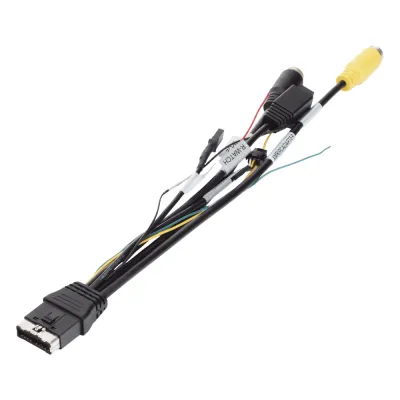 Cable adaptador / posibilita la inclusión de un canal IP, incorpora salida de video conector tipo aviación 4 pines y datos RS485 / compatible con modelo XMR406NAHD