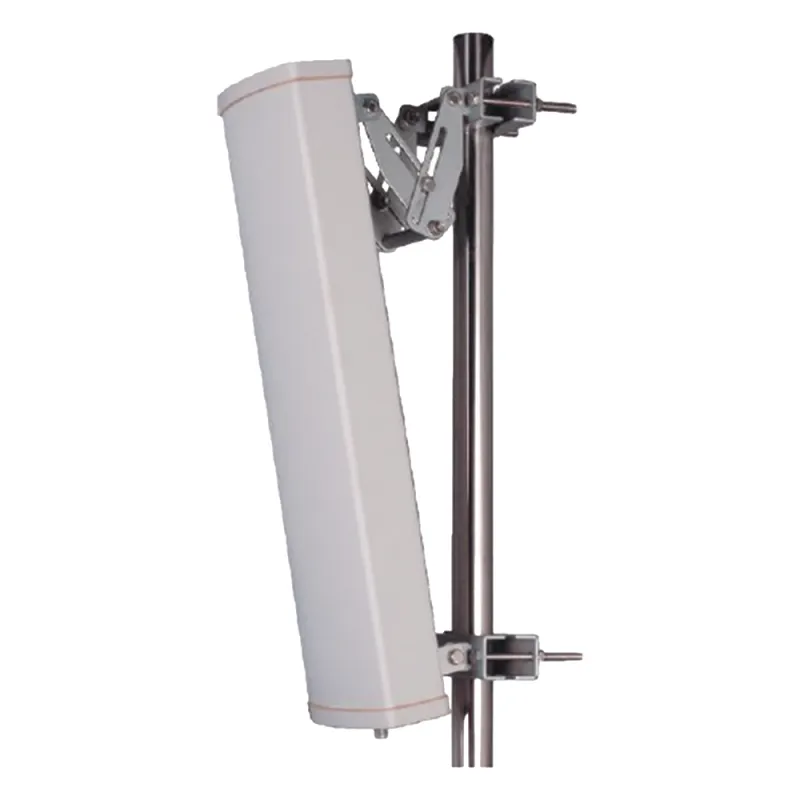 Antena sectorial para 2G, 3G, 4G y 5G de telefonía celular / 15 dBi / Multi Banda / Rango de Frecuencia (698-960 / 1710-2700 MHz).