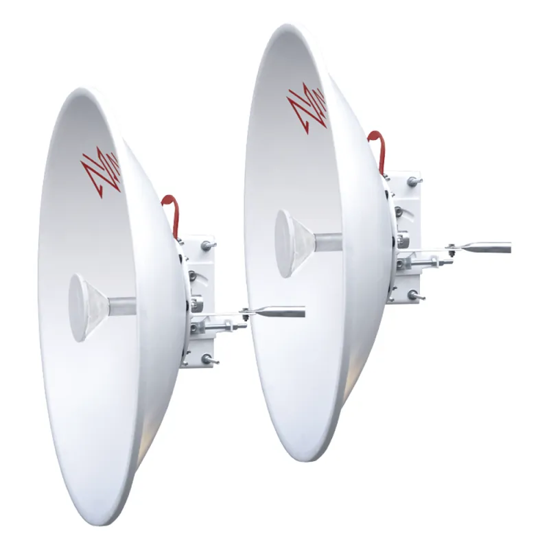 1 Antena Direccional de alto rendimiento / diámetro de 60 cm / 5.9-7.2 GHz / Ganancia 30 dBi / SLANT de 45 ° y 90 ° / Ideal para 30 km / Conector N-Hembra / Montaje y jumpers incluidos.