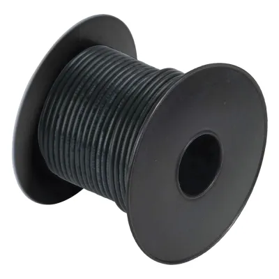 Rollo de cable grado marino calibre 16 en color negro de 100 pies (30.48 m).