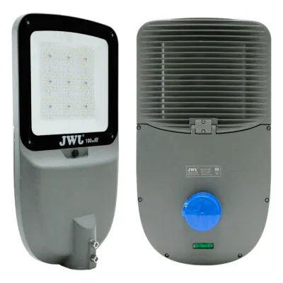 Luminario Urbano con Fotocelda / 100W / Flujo Luminoso 16 000 lm / Ángulo de Luz 105°-135° / IP65 / Montaje en Poste o Brazo / Vida Útil 50 000 h.