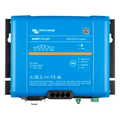 Phoenix Smart IP43 24/25 / Cargador de Baterías 24V, 25A / Para Ambientes Marinos y Terrestres. / Para baterías de Plomo y Litio