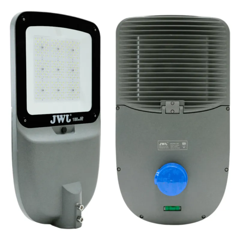 Luminario Urbano con Fotocelda / 200W / Flujo Luminoso 32 000 lm / Ángulo de Luz 105°-135° / IP65 / Montaje en Poste o Brazo / Vida Útil 50 000 h.
