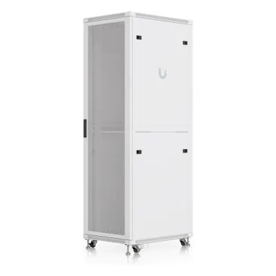 UACC Rack Cabinet 42U (600 × 800 mm) – Gabinete de Piso Totalmente Ensamblado con Ventiladores Integrados, Paneles Removibles, Ruedas con Seguro y Puerta Frontal Perforada para Óptimo Flujo de Aire