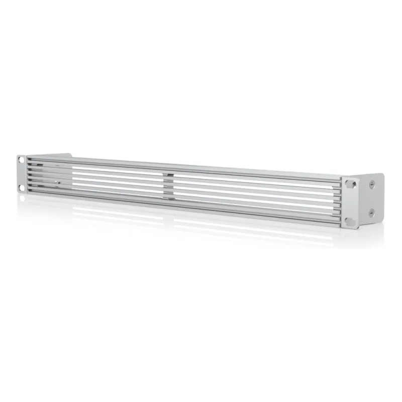 UACC Rack Mount Panel Vented 1U – Panel Ventilado de 1U para Rack, Ideal para Cubrir Espacios No Utilizados y Mantener un Aspecto Limpio y Ordenado