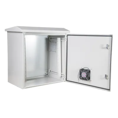 Gabinete con Rack 19" 11U de Acero / IP55 / Exterior o interior / Placa Trasera Interna/ Ventilador / Ventilas / Filtros / Terminal de Tierra / 593 x 609 x 399 mm