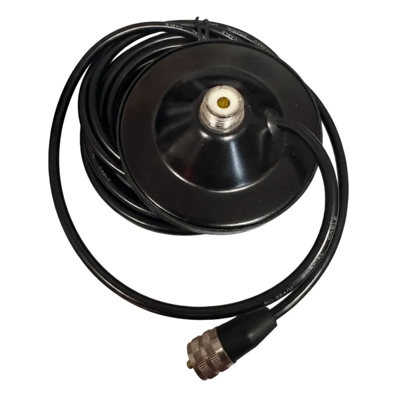 Montaje Magnético / Diámetro 90 mm (3.5 in) / Conector SO239 / 4.5 m de cable RG58 / Para Vehículos