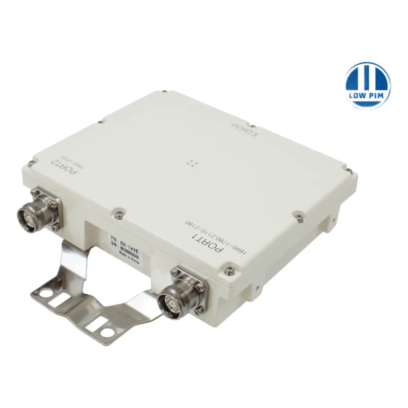 Filtro Diplexer AWS/PCS / Bandas AWS-1 1695-1780 MHz y AWS-3 2110-2180 MHz / Banda PCS 1850-2000 MHz / 250W CW por Entrada / Baja Pérdida 50 dB / IP67 / Low PIM Garantizado / Conectores 4.3-10