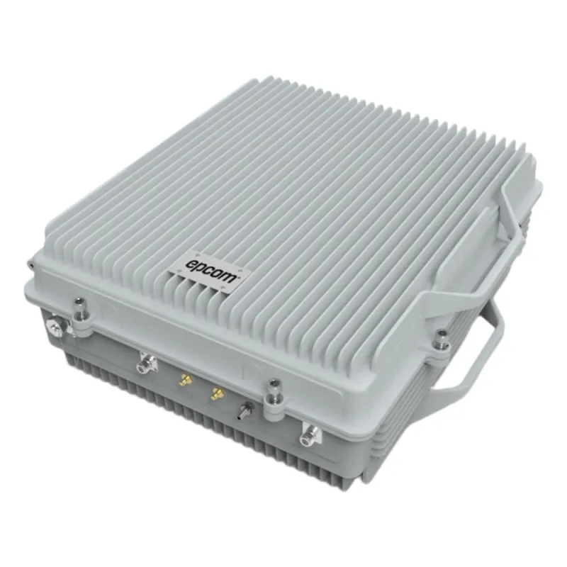 (HASTA 3 KILÓMETROS) Amplificador de Señal Celular TRI Banda / 2G, 3G, 4G y Llamadas / 20 Watts de Potencia / Ganancia DL 95 dB / Amplía la Cobertura Celular a Área Rural / IP65 Exterior